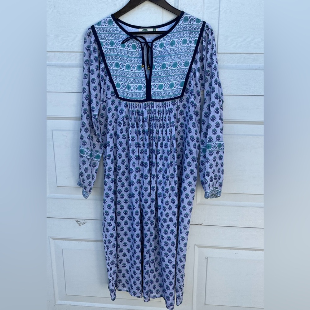 Women's Dolma blue pull over midi dress Small
